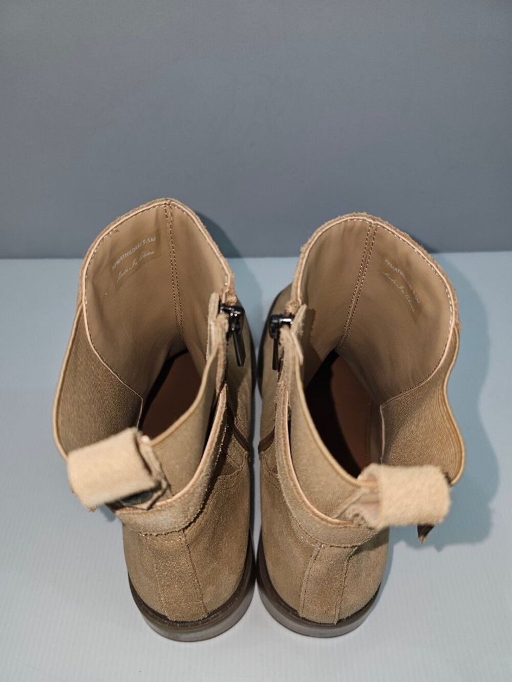 Donald Pliner Mathilda Moto Ankle Boot Womens 9.5 Camel Brown Suede Buckle Strap - Picture 11 of 15
